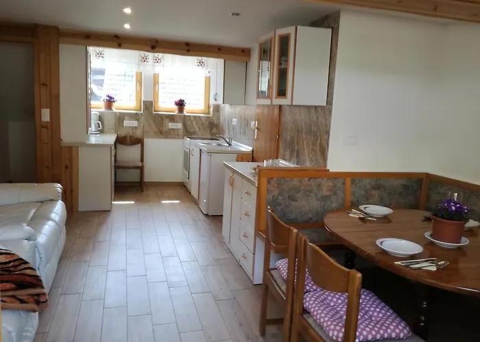 Ivanka Cvetek Appartamento *